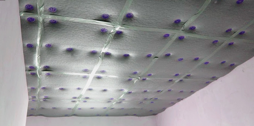 монтаж на потолок ваты на грибки без карказа и звукоотражающей обшивки